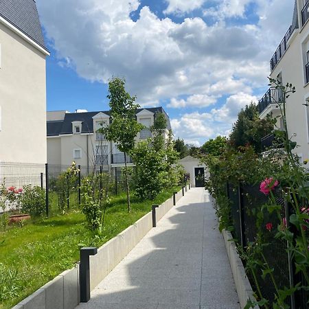 Le Chic De Villiers Sur Marne Apartment Екстериор снимка